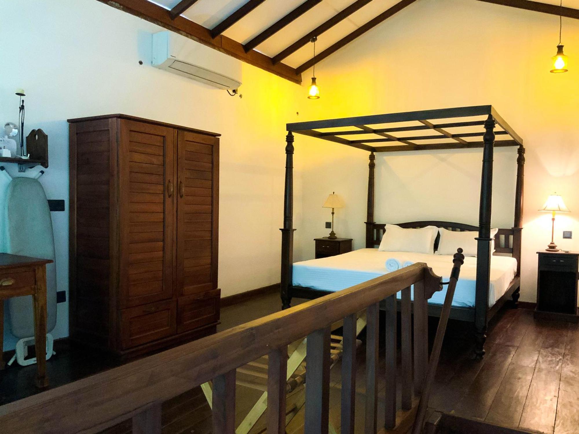 Headman House Antique Villa - A Seaside Royal Stay Ahangama Buitenkant foto