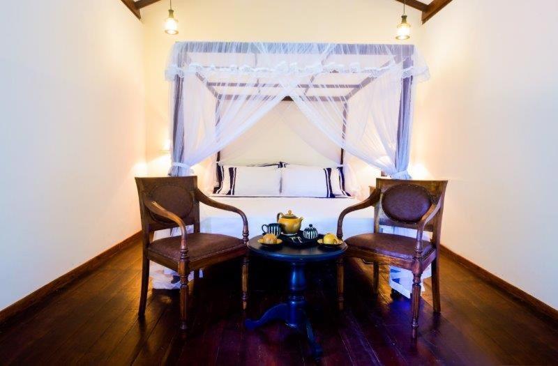Headman House Antique Villa - A Seaside Royal Stay Ahangama Buitenkant foto